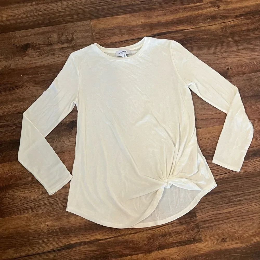 High line Collective Cream Long Sleeve Blouse
